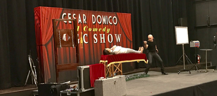 Tampa Magician corporate events